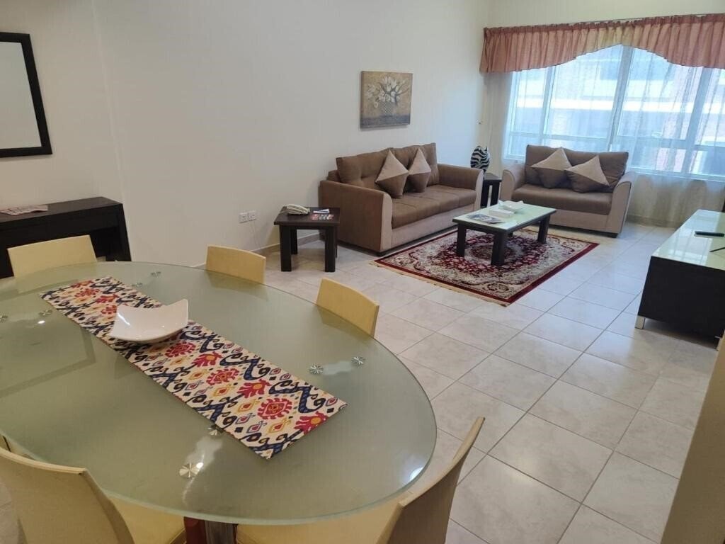 Вид Al Raya Hotel Apartments 2*