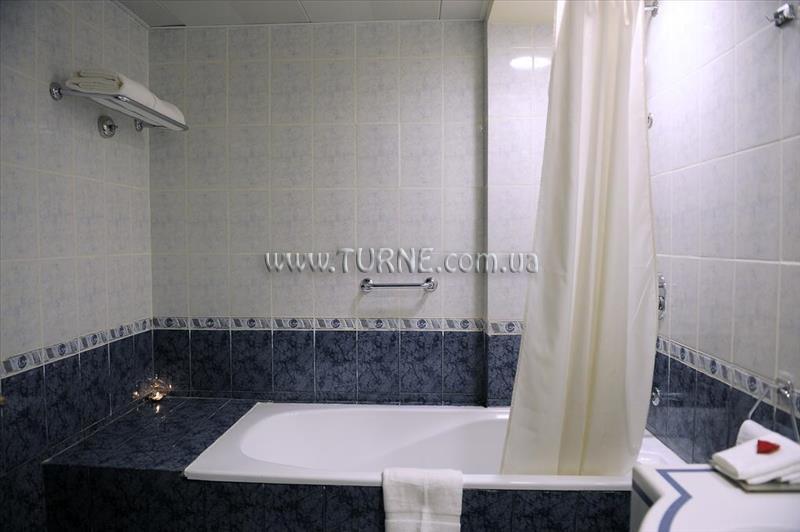 Вид Signature Inn Hotel 3*