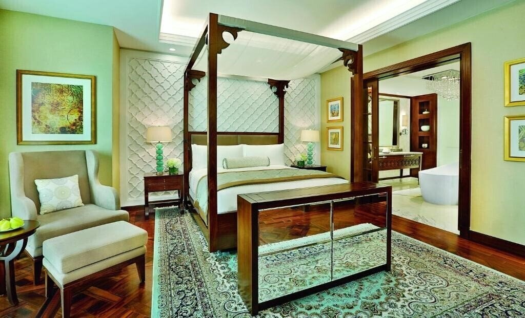 Панорама The Ritz-Carlton Dubai Jumeirah 5*