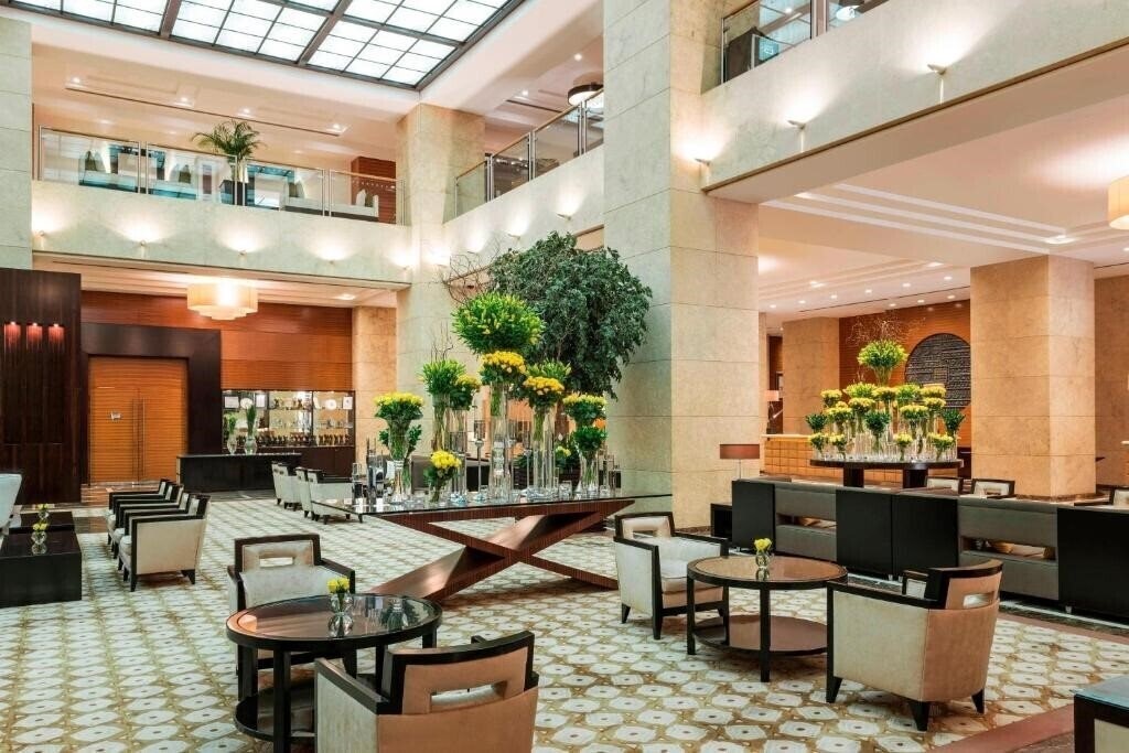 Панорама Grosvenor House a Luxury Collection Hotel (ex. Grosvenor House West Marina Beach Dubai ) 5*