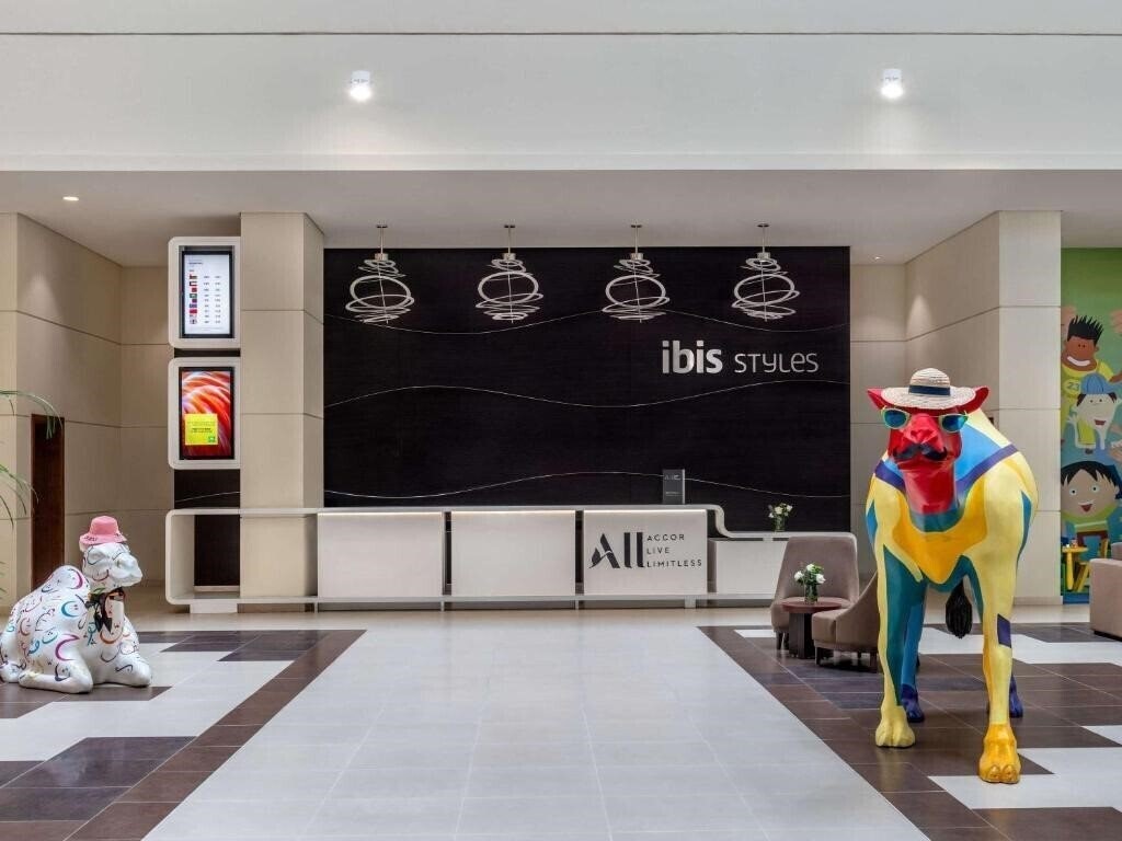 Вид Ibis Styles Dragon Mart Dubai 3*