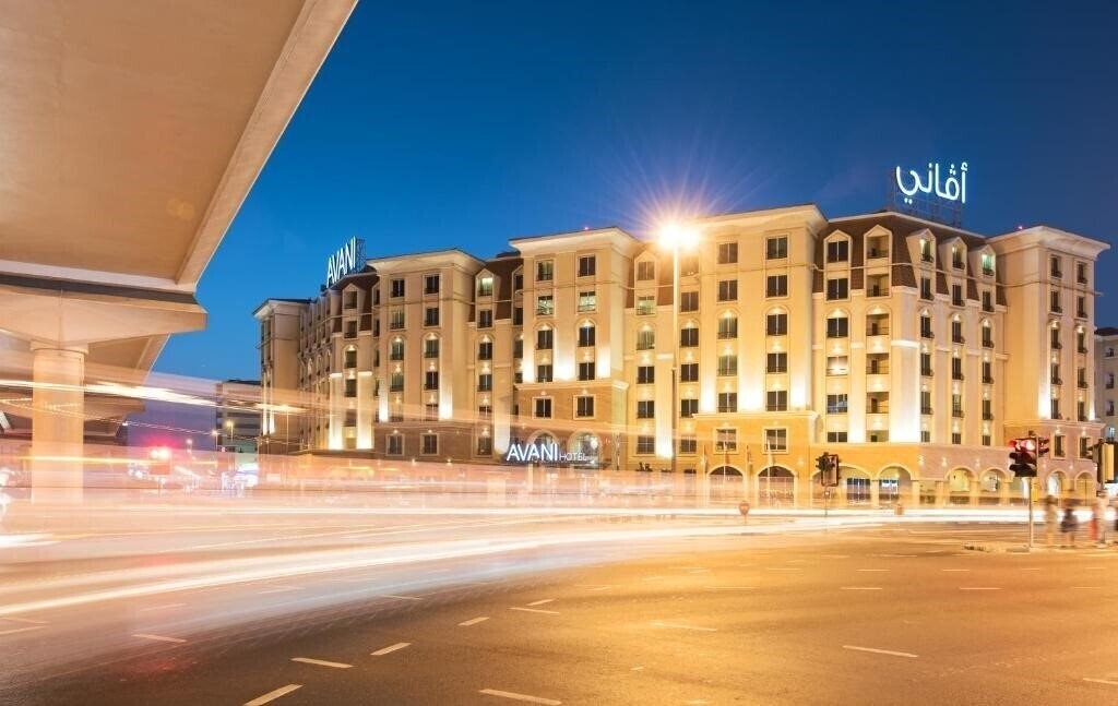 Отель Avani Deira Dubai 5*