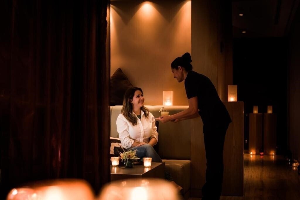 Территория Dubai Marriott Harbour Hotel & Suites 4*