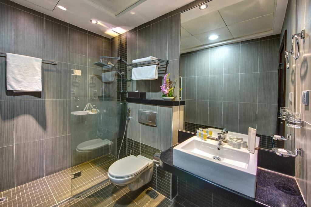 Апартаменты Beach Hotel Apartment 3*