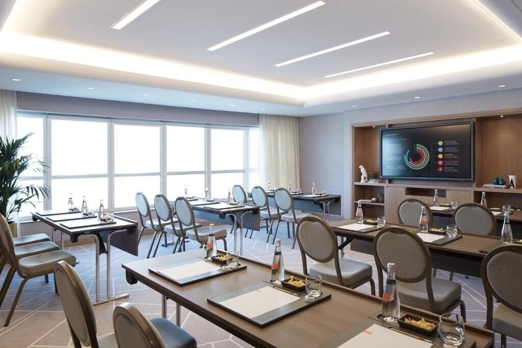 Вид Naumi Hotel Dubai (ex. Dusit D2 Kenz Hotel) 4*