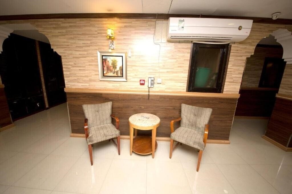 Фото Grand Sina Hotel 1*