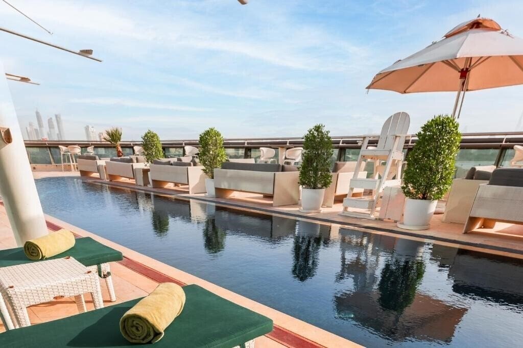 Апартаменти Jumeirah Creekside Hote 5*