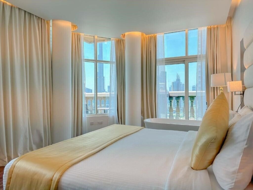 Вид Emirates Grand Hotel Apartments апартаменты