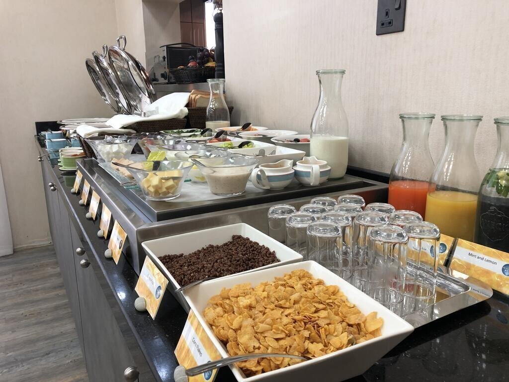 Вид Dunes Hotel Apartments - Al Muhaisnah Apart апартаменты