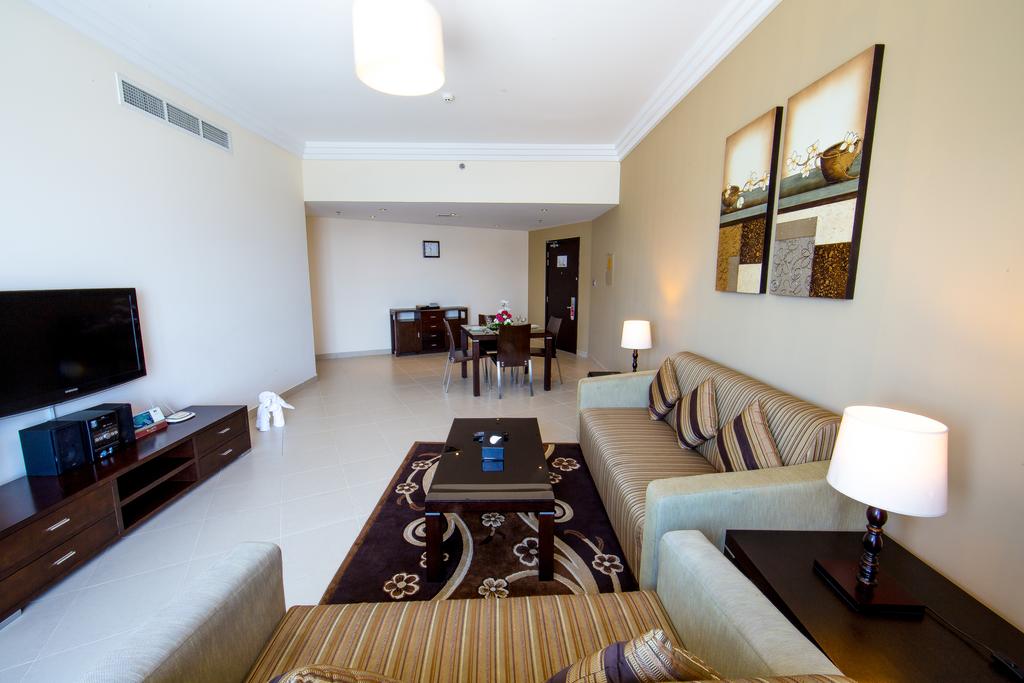 Вид Dunes Hotel Apartments - Al Barsha Apart апартаменты