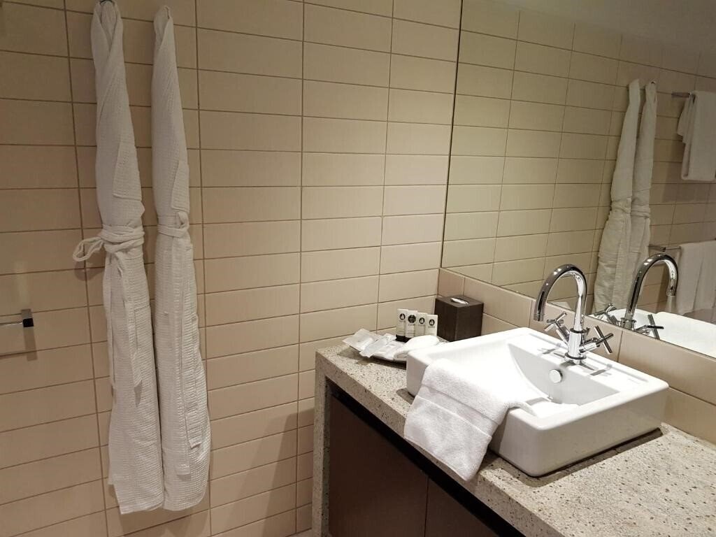 Вид Ascott Park Place Dubai 5*