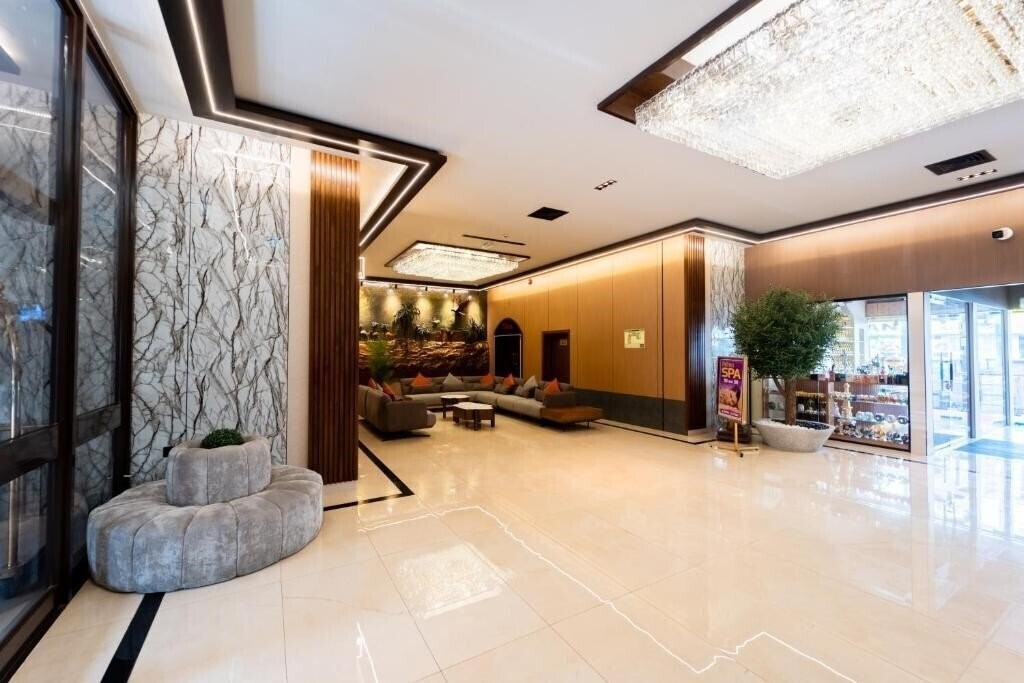 Апартаменты The Grand Astoria Hotel (ex. Grand Astoria Hotel, Astoria Hotel) 3*