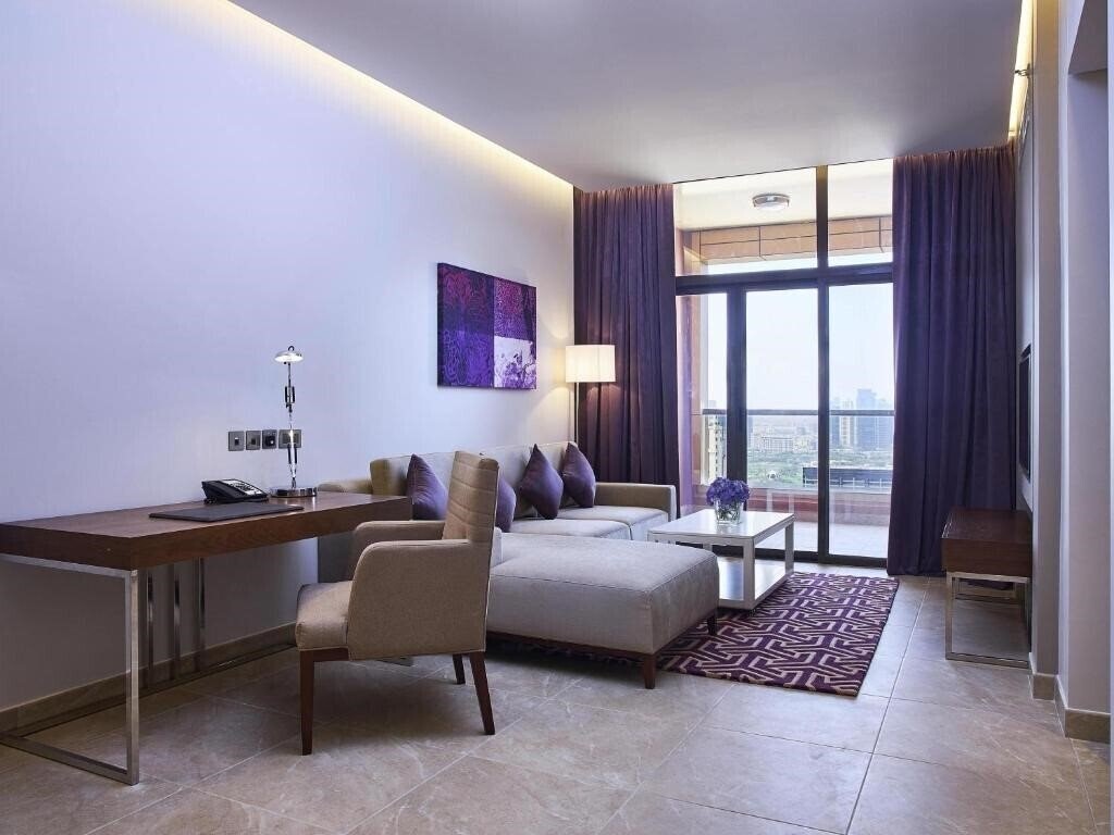 Фотография Mercure Hotel Apartments Dubai Barsha Heights 4*