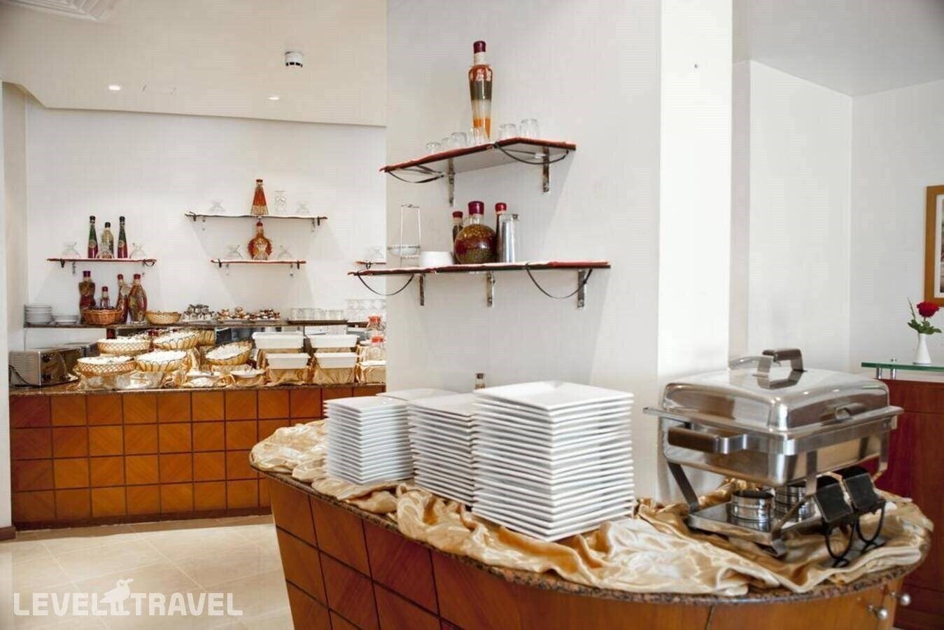 Территория Dock Masters Hotel апартаменты