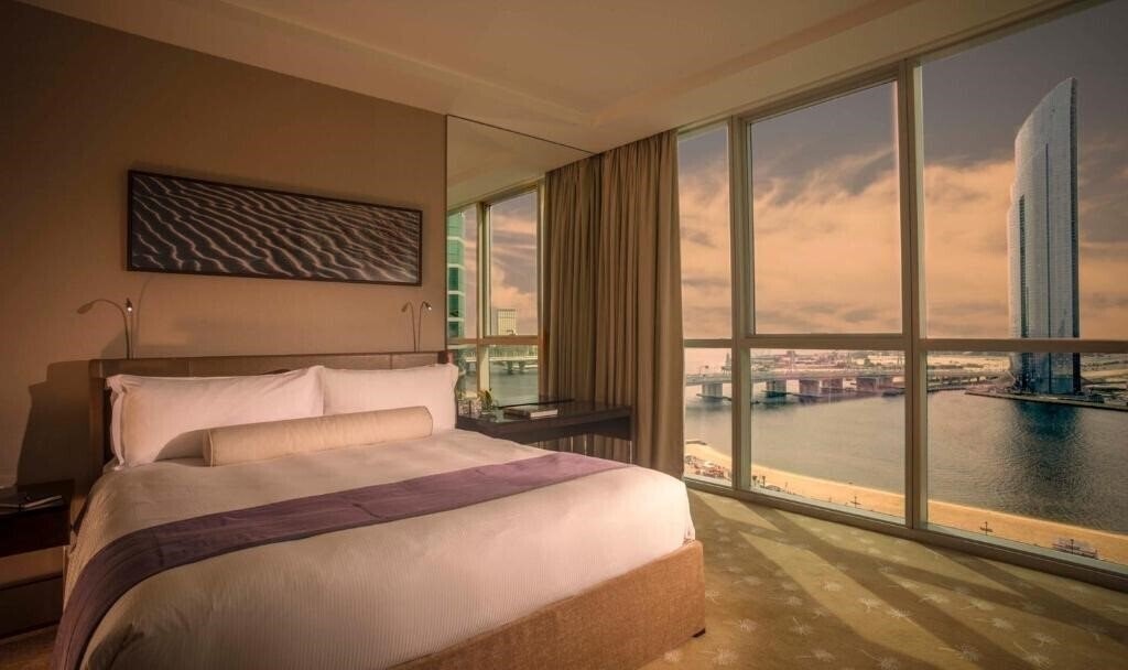 Панорама Intercontinental Residence Suites Dubai Festival City 5*