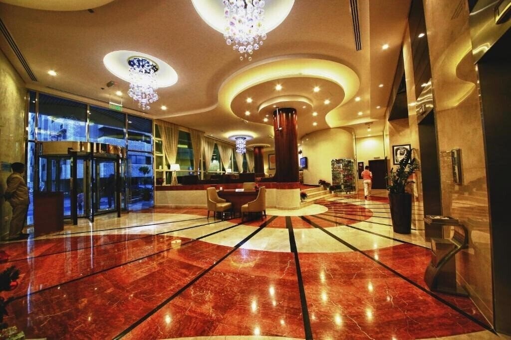 Отель Lavender Hotel Deira (ex. Lavender Plaza Baniyas) 3*