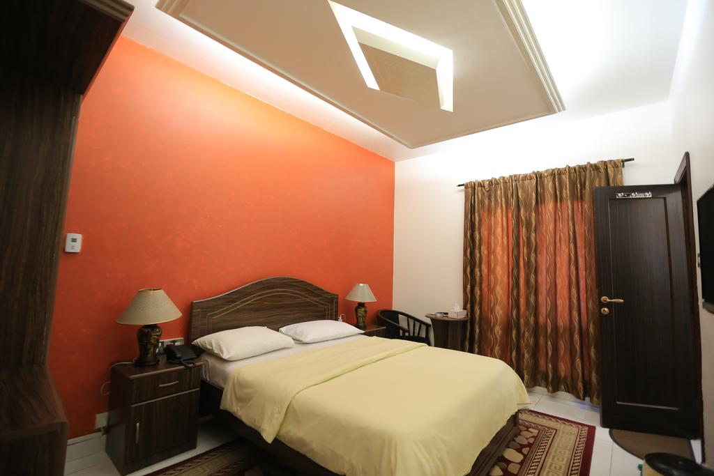 Территория Sun City International 2*