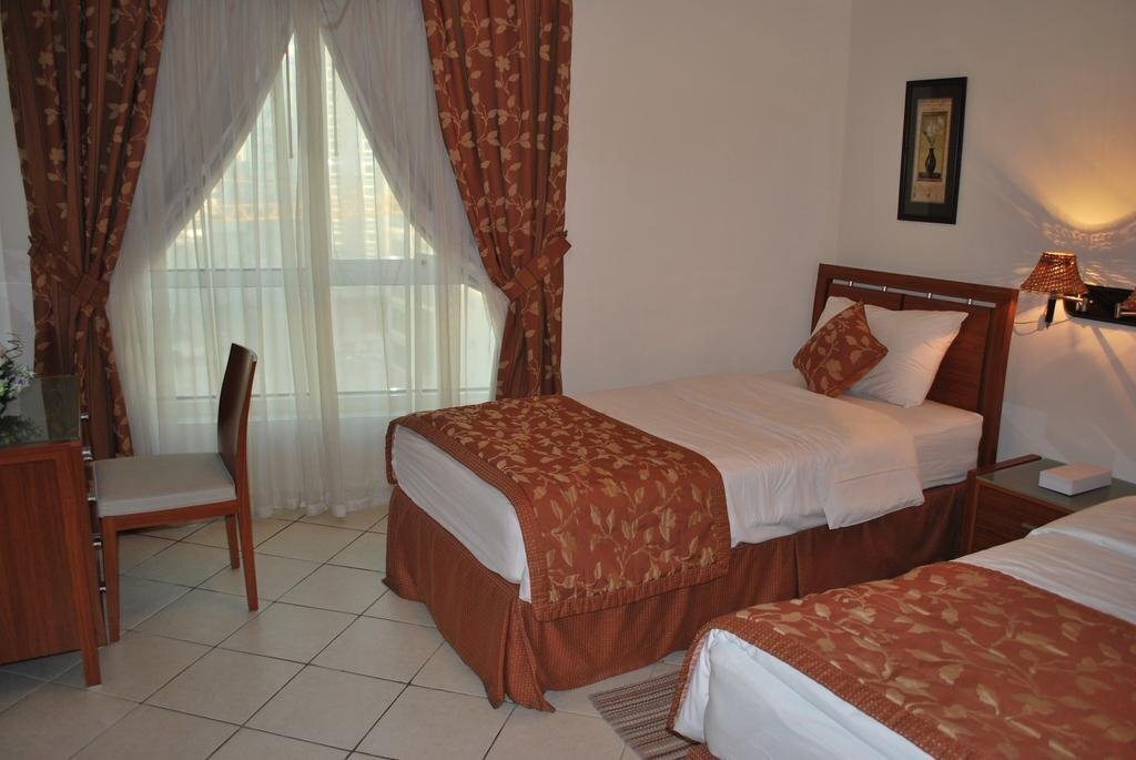 Вид Al Deyafa Hotel Apartments 3*