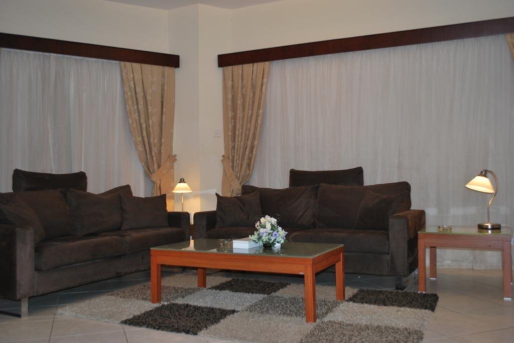 Панорама Al Deyafa Hotel Apartments 3*