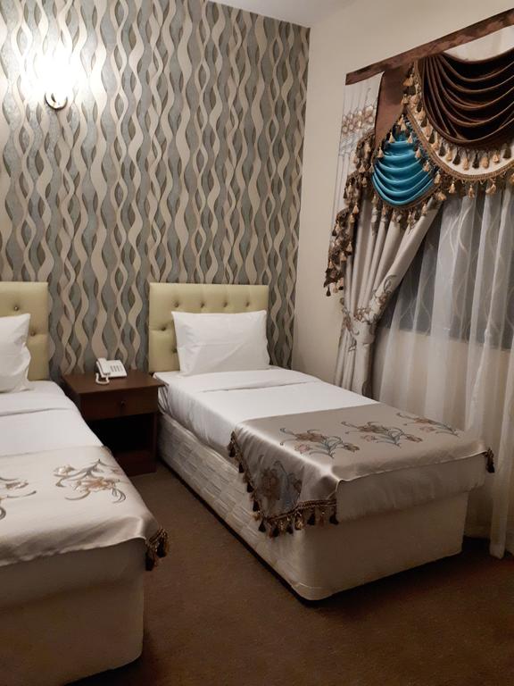 Вид Royal Garden Hotel 2*