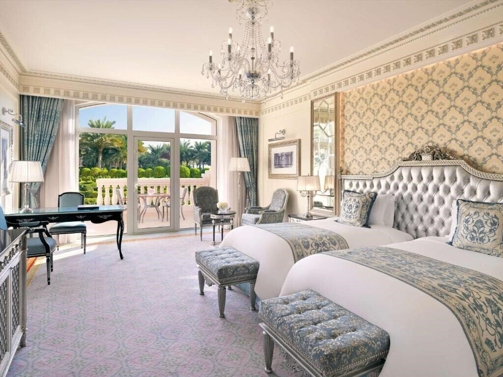 Вид Raffles The Palm Dubai (ex. Emerald Palace Kempinski Dubai) 5*