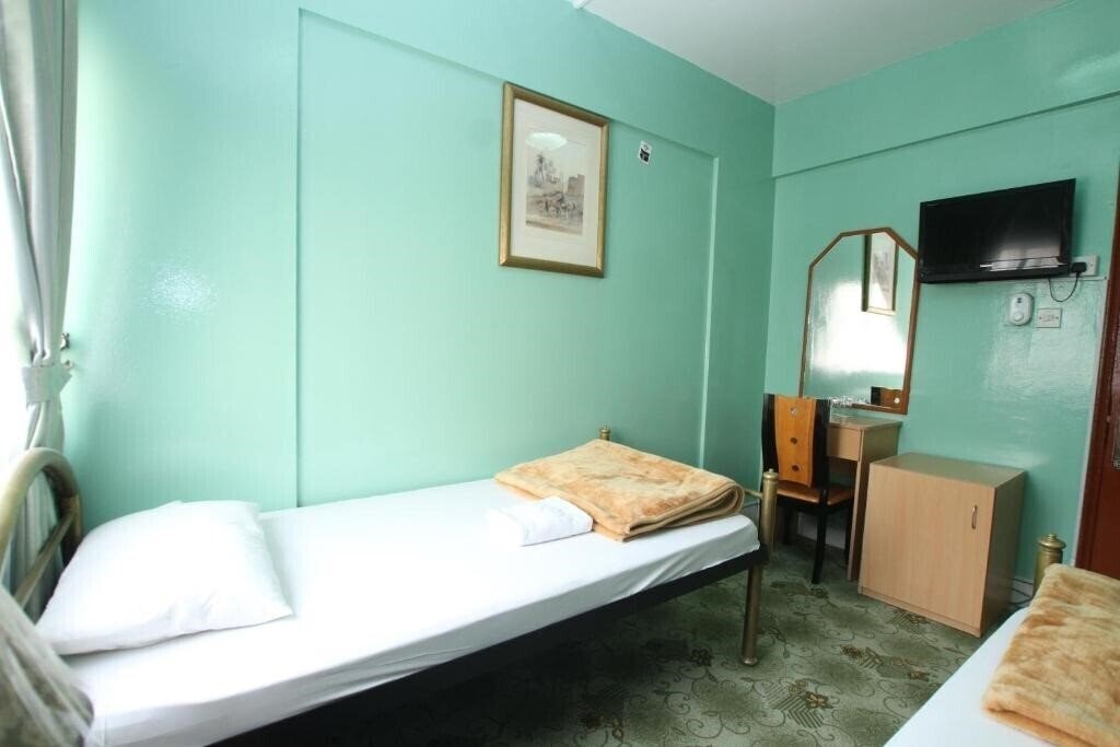 Апартаменты Zain East Hotel 1*