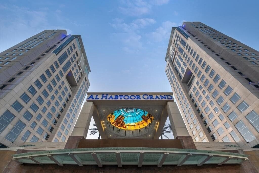 Фото Al Habtoor Grand Resort Autograph Collection 5*