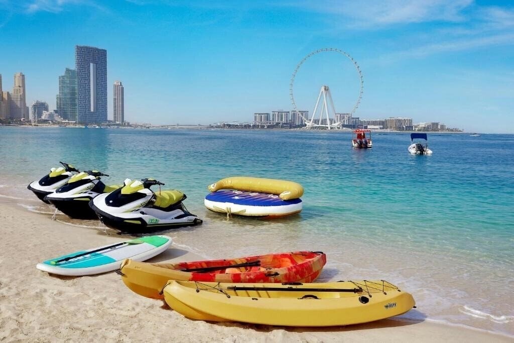 Территория Al Habtoor Grand Resort Autograph Collection 5*