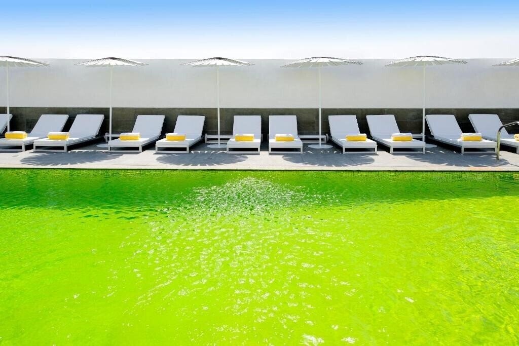 Апартаменты Hues Boutique Hotel 4*