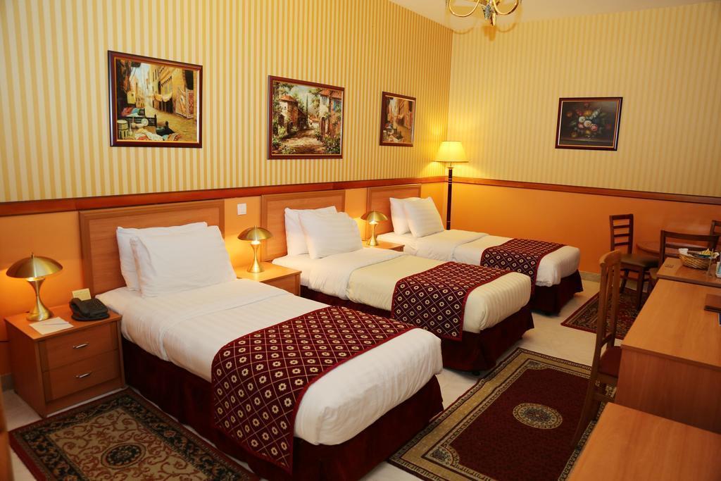 Зображення California 3*