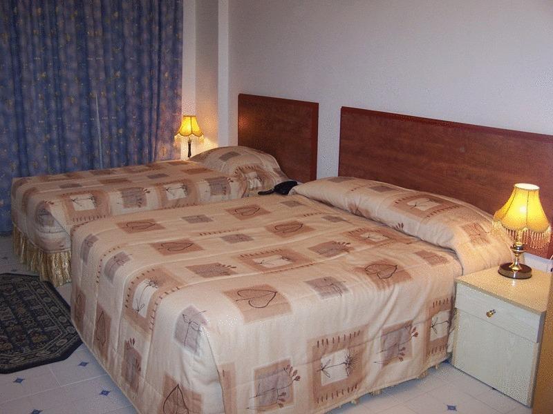 Панорама Middle East Hotel 2*