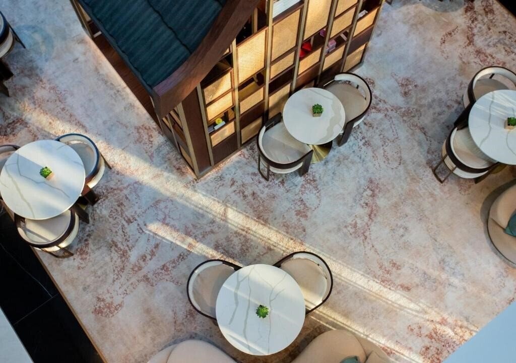 Вид Dusit Thani Dubai 5*