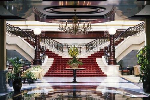 Вид Movenpick Hotel & Apartments Bur Dubai апартаменты