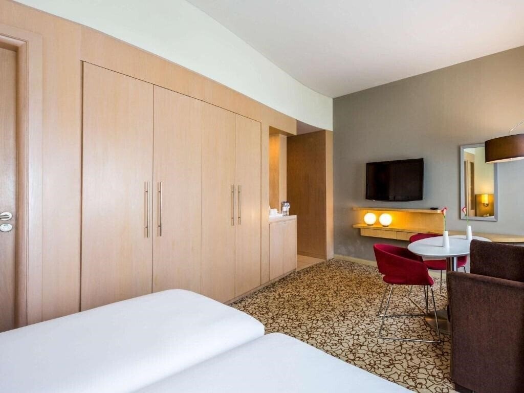 Панорама Suite Novotel Mall Of The Emirates 3*