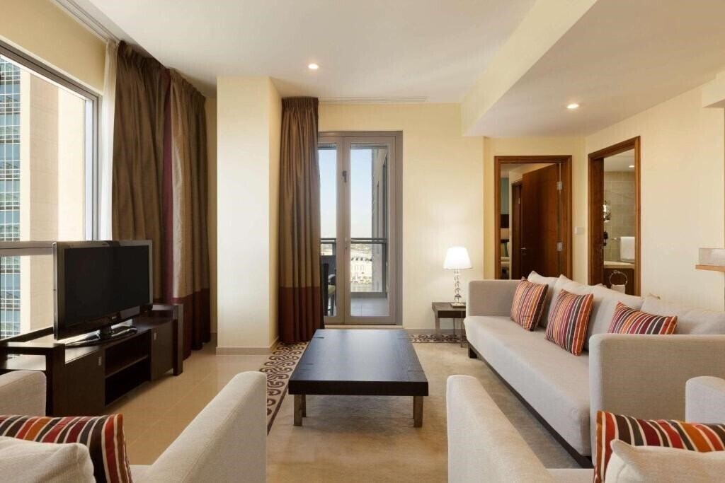 Территория Ramada by Wyndham Downtown Dubai 4*