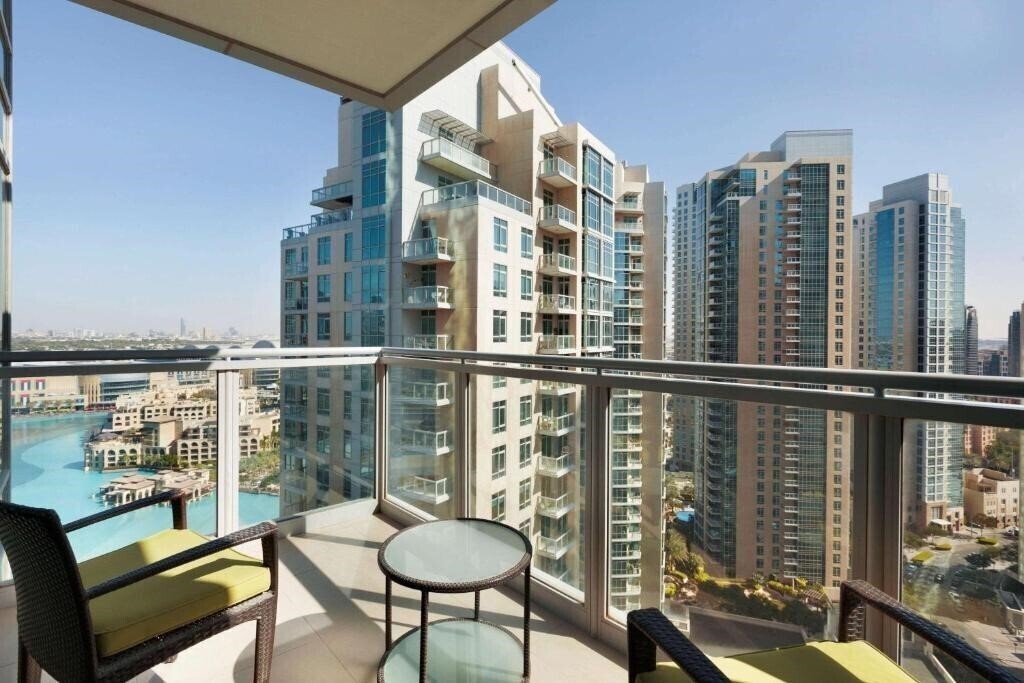 Апартаменты Ramada by Wyndham Downtown Dubai 4*