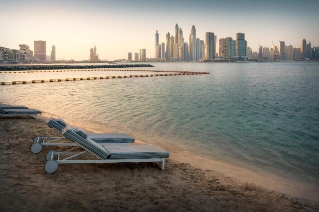 Апартаменты Dukes The Palm, A Royal Hideaway Hotel 5*
