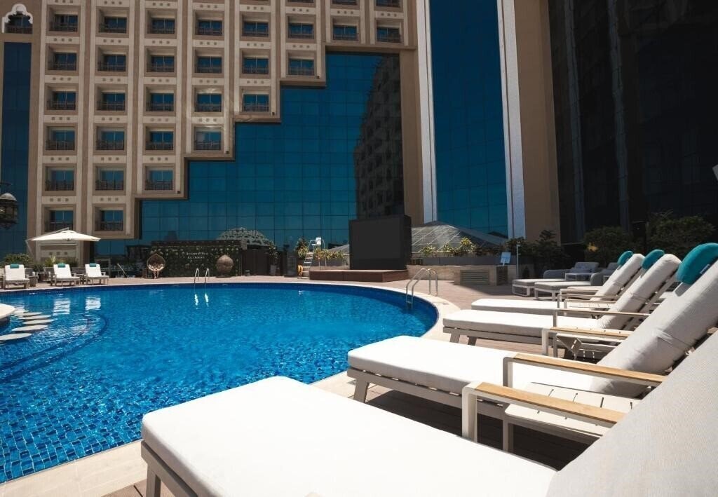 Територія Barcelo Al Jaddaf (ex. Occidental Al Jaddaf) 4*