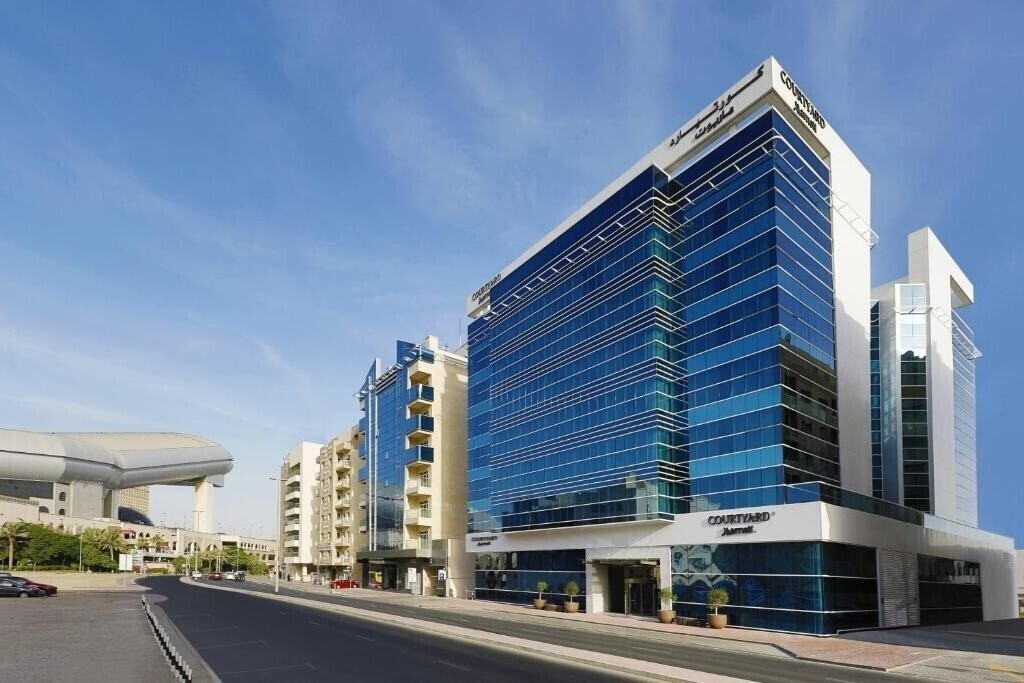 Територія Courtyard by Marriott Al Barsha Dubai (ex. Courtyard Al Barsha Dubai) 4*