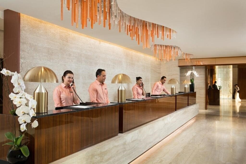 Апартаменты Millennium Place Barsha Heights Hotel & Apartments 4*