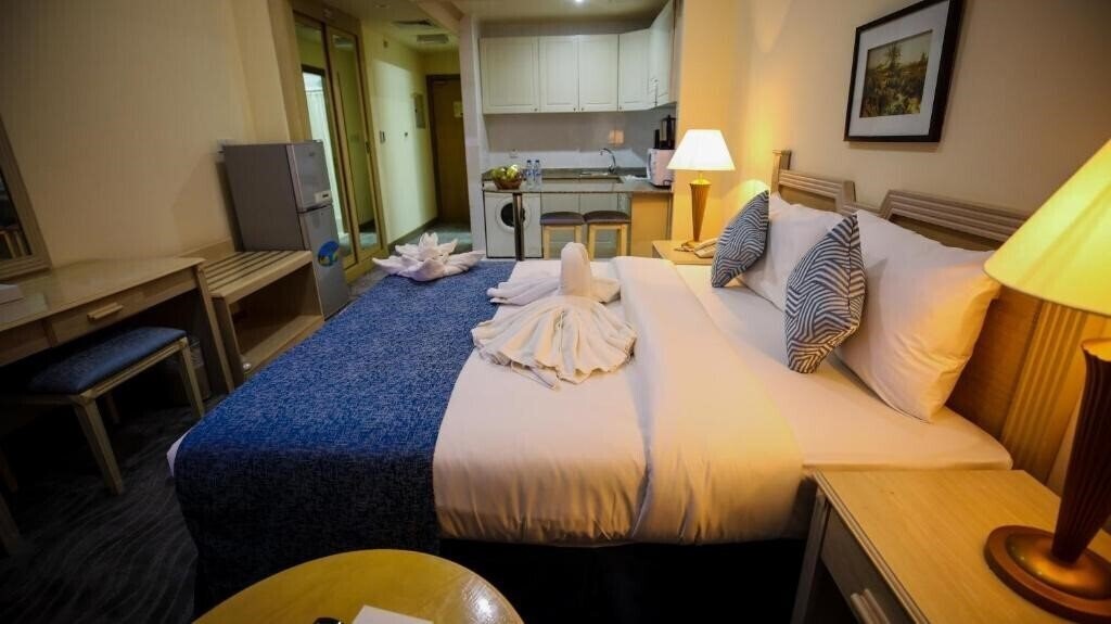 Панорама Green House Hotel Apartments (ex. Green House Hotel Suites & Apartments, Green House Hotel Apartments LLC ) 2*