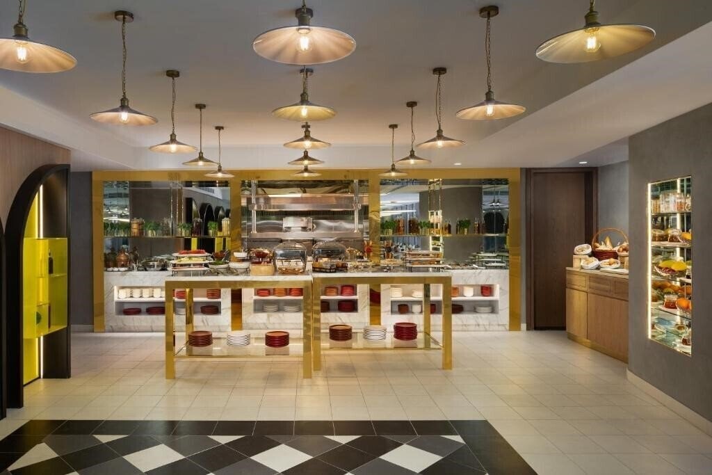 Панорама Millennium Atria Business Bay 5*