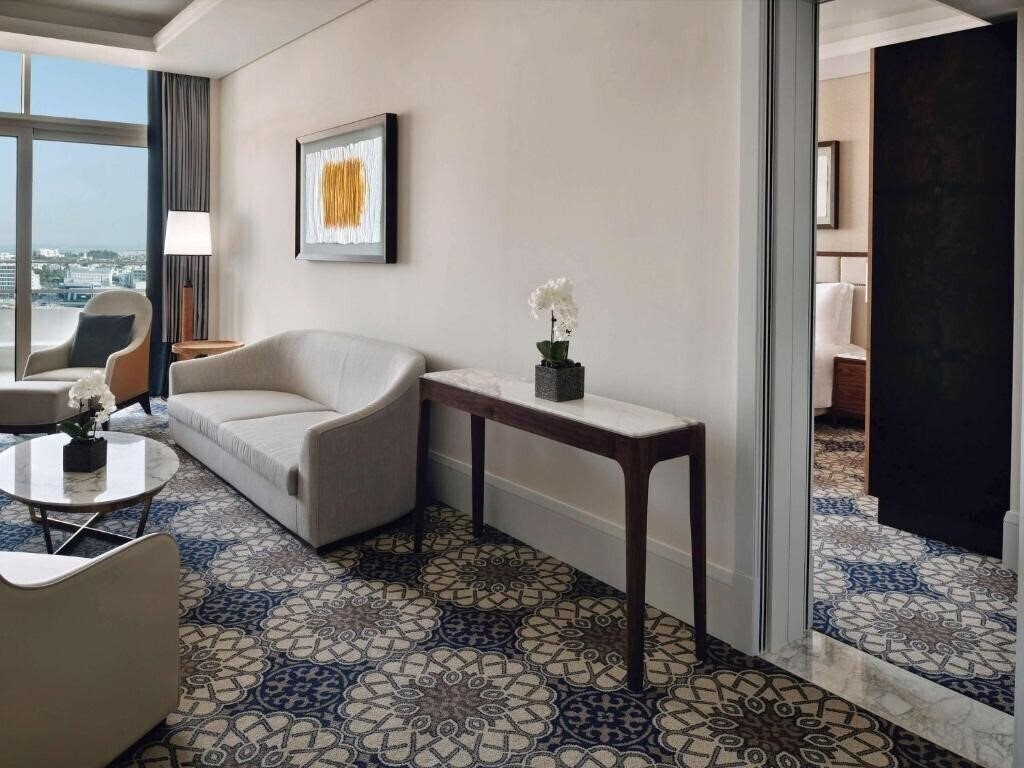 Апартаменти Grand Plaza Movenpick Media City 5*