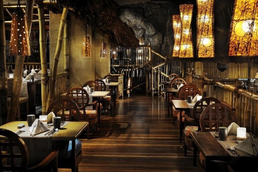 Вид The Bristol Inn Hotel (ex. Gulf Inn Hotel, Gulf Inn Hotel Muteena Deira) 4*