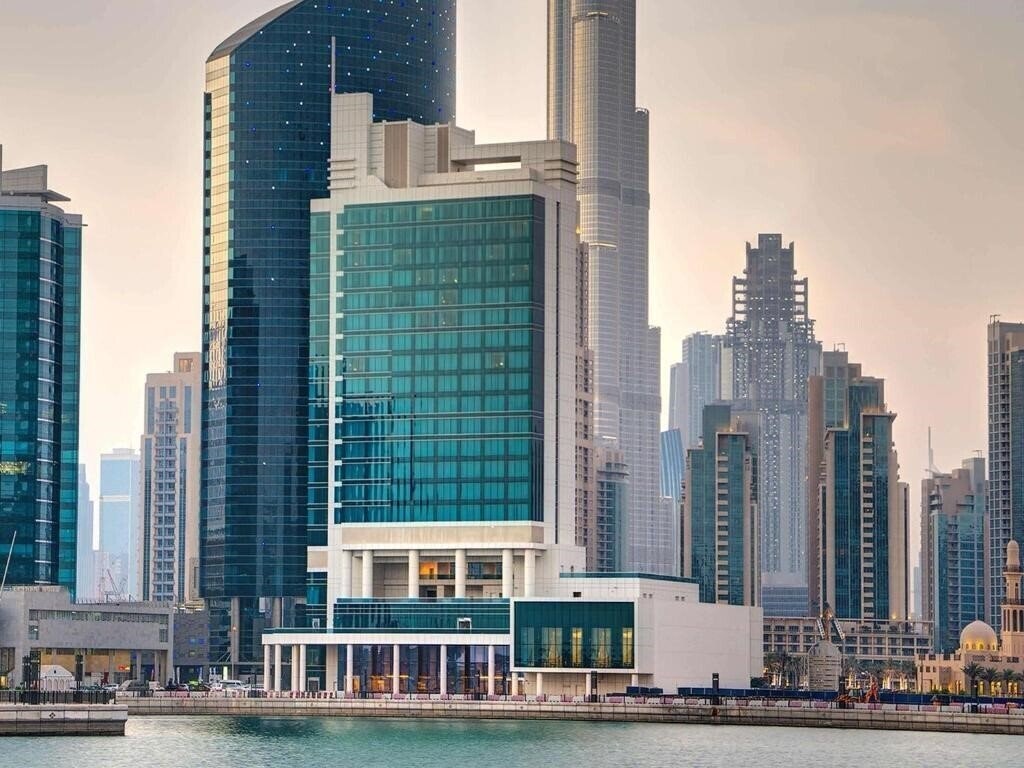 Вид Pullman Dubai Downtown 5*