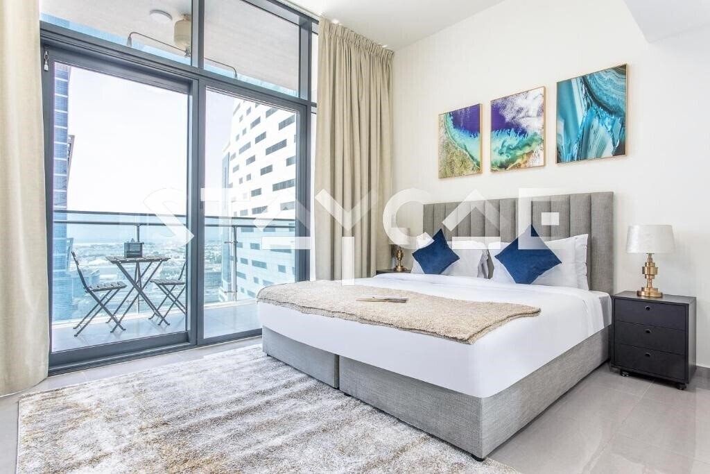 Апартаменти Staycae Home Rental 5*