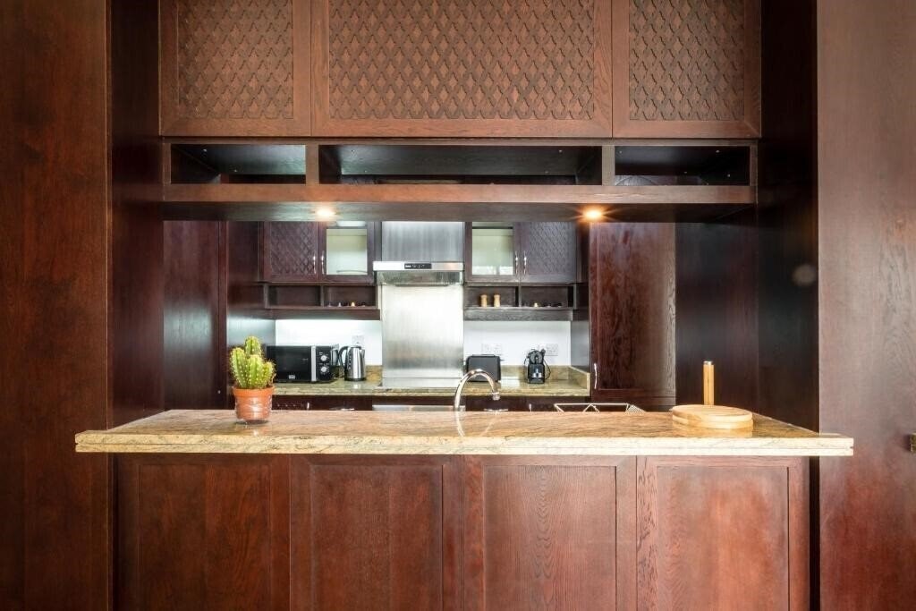 Вид Maison Privee - Burj Residences 5*