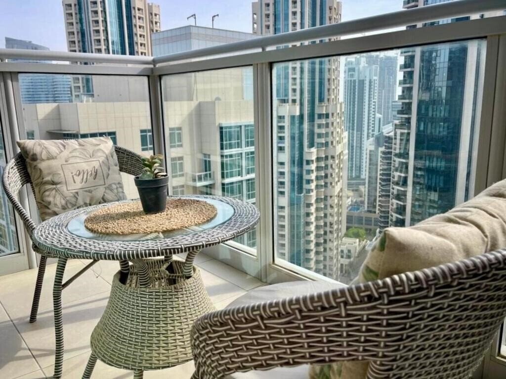 Апартаменты Maison Privee - Burj Residences 5*