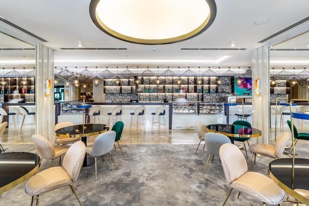 Апартаменты Mercure Suites Dubai Barsha Heights 3*