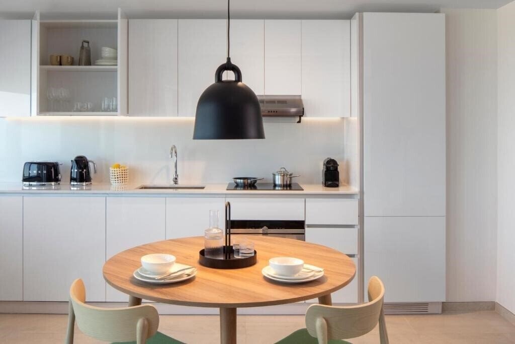 Территория Staybridge Suites Dubai Financial Centre (ex. Al Salam Hotel Suites) 4*